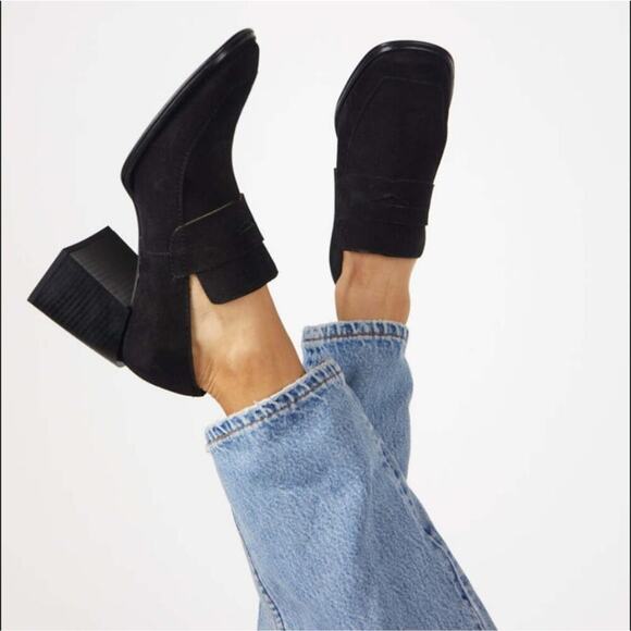 Intentionally Blank Black Suede Missy Later Heels Size 41 US 1O NEW! - Picture 1 of 16